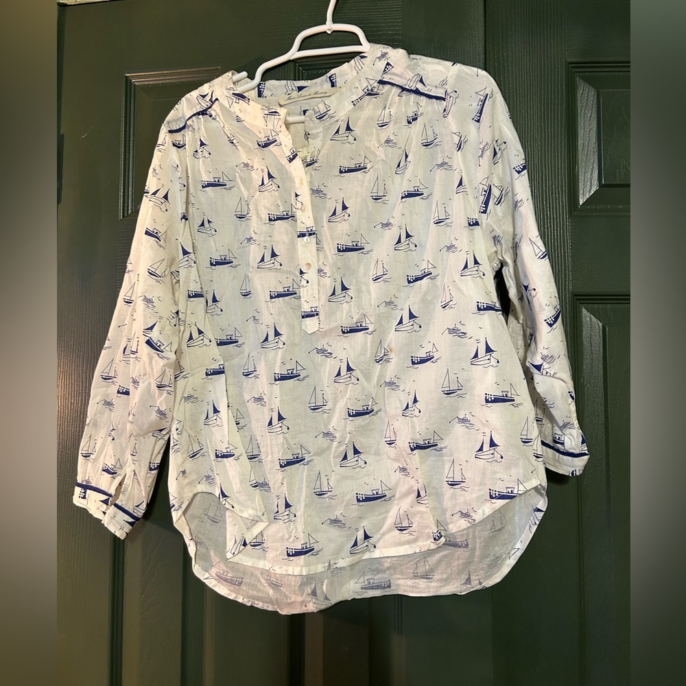 Marie Louise De Monterey top